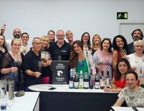 Los Embajadores de la Pequeña DO Islas Canarias, forman a los profesionales del vino fuera de las Islas